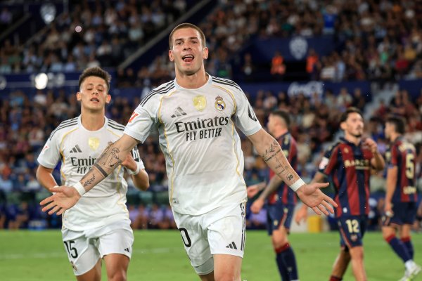 Từ Di Maria đến Mastantono, Re