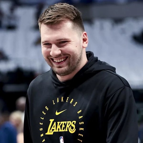 Phóng viên nổi tiếng: Doncic